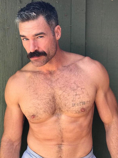Charles Dera